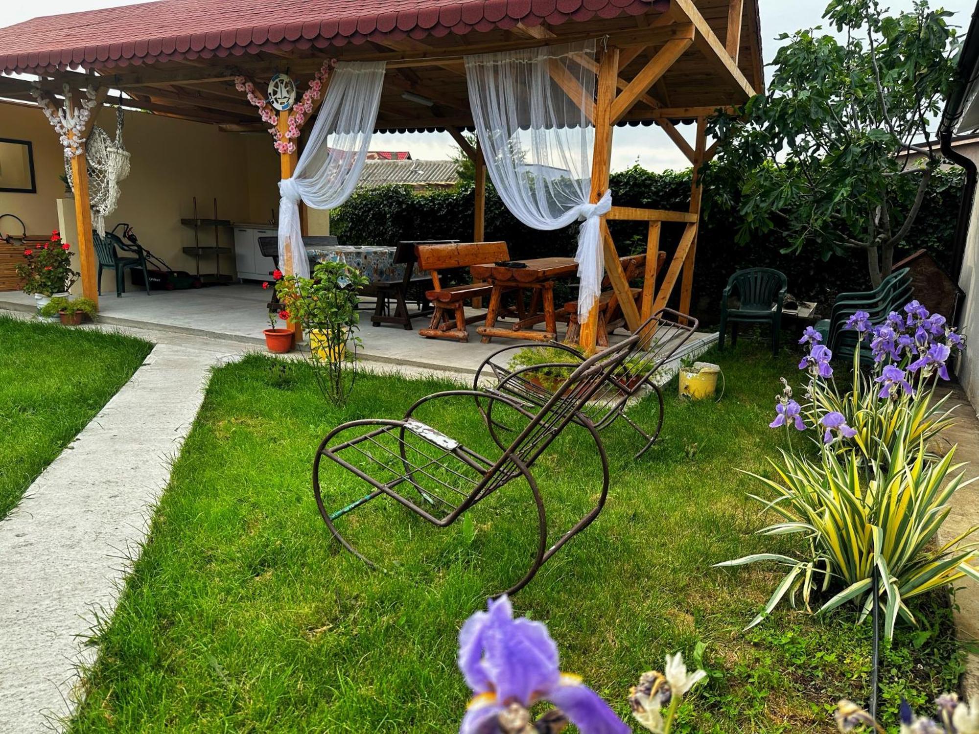 Casa Enka Hotell Tuzla Exteriör bild