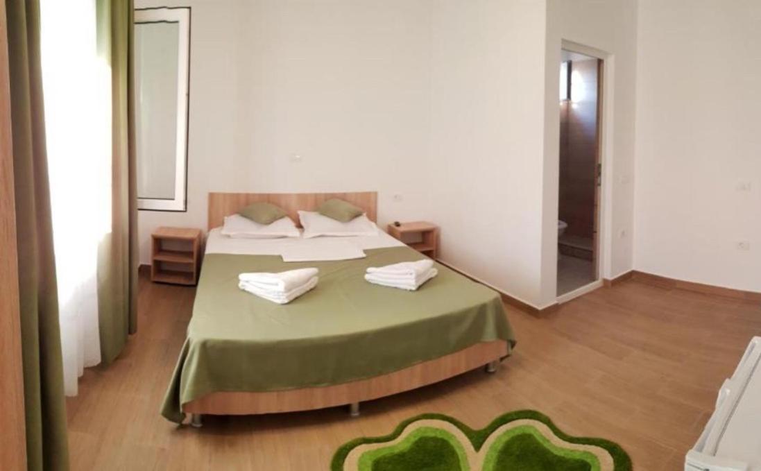 Casa Enka Hotell Tuzla Exteriör bild